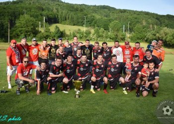 Valašská Polanka odcházela z 1. B třídy jako král po ubojovaném derby s Prlovem