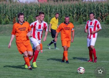 Další veterán zavítal do Semetína. Domácí si po Růžďce smlsli na rezervě Huslenek