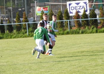 Michal Kramoliš není jen vynikajícím střelcem, ale také dosud neobjeveným brankářem!