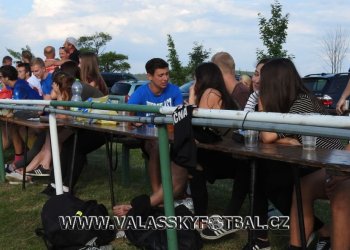 Kam za valašským fotbalem v sobotu 2. dubna