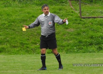 Velký rozhodcovský návrat - Vladimír Štefánik opět píská a pomáhá v okresních soutěžích