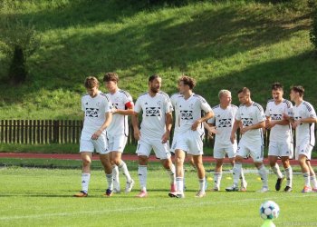 Valmez sfoukl béčko Opavy: Tři góly, luxusní trávník a parádní šibenice