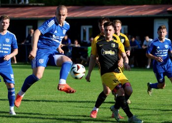 Hrachovec se přes penalty do finále poháru neprokousal. Na Zlínskou Letnou míří Slušovice a Kvasice