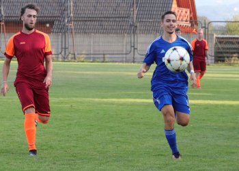 Raketový úvod rezervy Hošťálkové položil ve Valašské Senici základ všemu. Vynikající hostující brankář Vojtěch Barčák