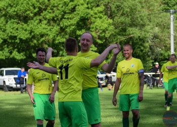 Lhotka ladí kádr před sezónou: návrat trenéra Šebesty, nové posily i legendy