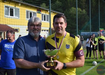 „Fotbal na Valašsku neskončí.“ Předseda OFS Vsetín Stanislav Volek otevřeně o problémech i nadějích okresního fotbalu