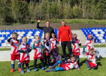 Školička a benjamínci Fastavu Vsetín otevírali tribunu v Ratiboři
