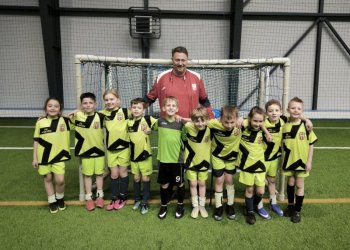 Vsetínská U8 bojovala na turnaji v Korni. Po pomalejším startu přišel výrazný obrat