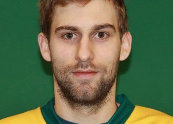 V hokejové brance je zdí, na fotbalovém hřišti dělá Petr Hromada pořádný vítr