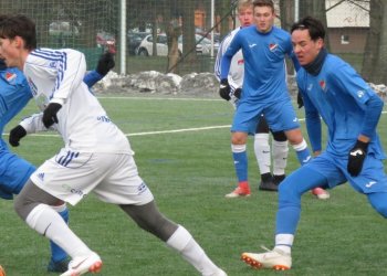DVANÁCTKA PODLEHLA VALAŠSKÉMU MEZIŘÍČÍ
