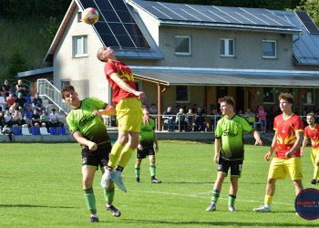 Spíše remízové derby v Ratiboři. Domácí stále na dohled čela, Hošťálková v záchranářských problémech