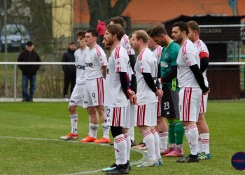 Prostřední Bečva se zajímavým brankářem se doma do tempa nedostala. Valašská Polanka mohla vyhrát