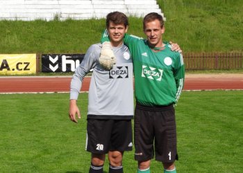 Jan Příhoda zatím pověsil rukavice na hřebík, přednost má útok