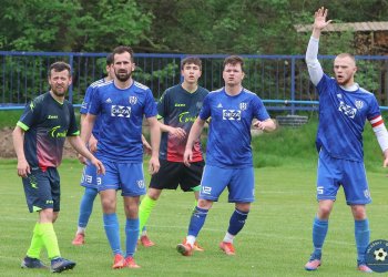 Hrachovec umí vítězit i bez gólů Malého a Žáka. Ve Štítné udeřili jiní