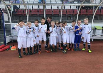Foto č. 3 - Parádní výlet meziříčské U 8 na Sigmu Olomouc