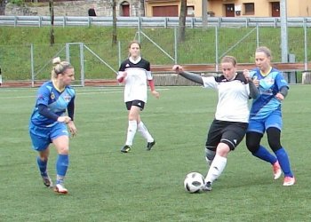 Foto č. 4 - Hattrick Skramuské k bodům nevedl. Fialky doma padly s Havířovem