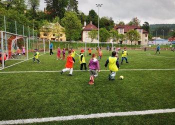 Foto č. 5 - FAČR společně s FC VSETÍN pořádala akci MĚSÍC NÁBORŮ aneb MŮJ PRVNÍ GÓL (aktualizace o fotky středa 20:00)