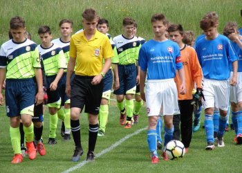 Foto č. 1 - Přeborníkem okresu starších žáků se stalo SD Valašské Polanky a Ústí