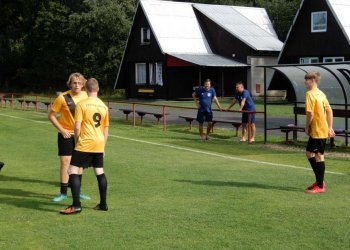 Foto č. 5 - Divoká remíza Valmezu U 17 v generálce na novou sezonu
