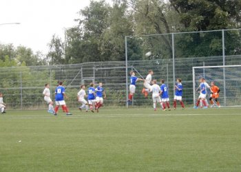 Foto č. 5 - Vozák rozhodl o výhře meziříčské U 17 v Havířově