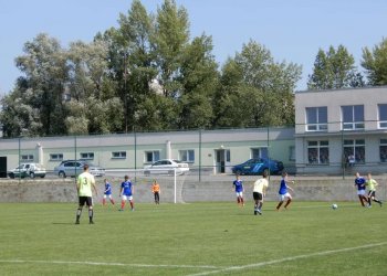Foto č. 3 - U 17 Valmezu těsně padla v Karviné