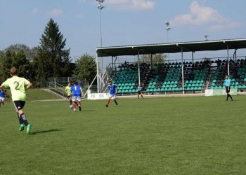 Foto č. 4 - U 17 Valmezu těsně padla v Karviné