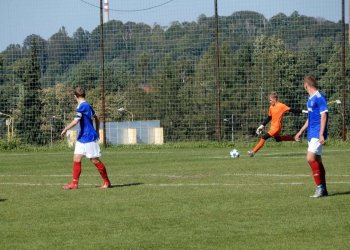 Foto č. 3 - A zase rozhodl o bodech meziříčské U 17 Veselý