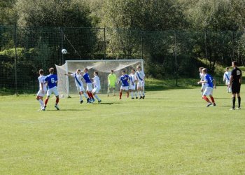 Foto č. 4 - A zase rozhodl o bodech meziříčské U 17 Veselý