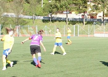 Foto č. 4 - FOTBALISTKÁM VSETÍNA ULÍTLA STŘELECKÁ KONCOVKA