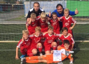 Foto č. 1 - Výborná reprezentace týmu Valmezu U 10 na Ondrášovce Cupu