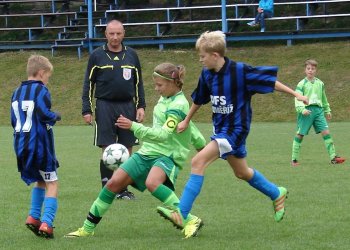 Foto č. 5 - Julius Ficek objevuje krásy valašského fotbalu poprvé