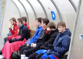 Foto č. 4 - Ve Valmezu začíná řádit i třetí Vrána. Jindřich byl vidět v dresu U 17 proti Frenštátu