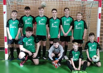 Foto č. 1 - Turnaj starších žáků v malé kopané O pohár starosty obce Horní Bečva