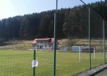 Foto č. 1 - Stadiony zejí prázdnotou - Ratiboř