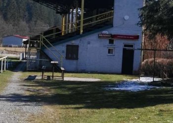Foto č. 1 - Stadiony zejí prázdnotou - VKK