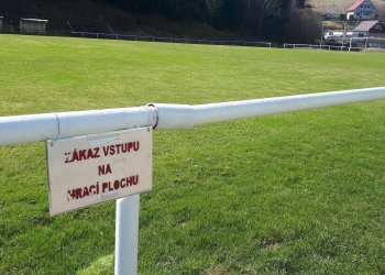 Foto č. 2 - Stadiony zejí prázdnotou - Horní Bečva