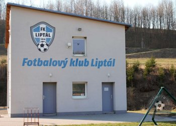Foto č. 2 - Stadiony zejí prázdnotou - Liptál