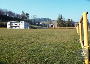 Foto č. 5 - Stadiony zejí prázdnotou - Liptál