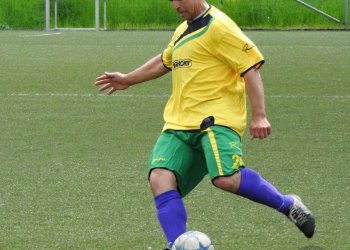 Foto č. 1 - Valašská jedenáctka pro Josefa Mikulenku – Zážitkem bylo Mistrovství Evropy v San Marinu