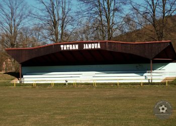 Foto č. 4 - Stadiony zejí prázdnotou - Janová