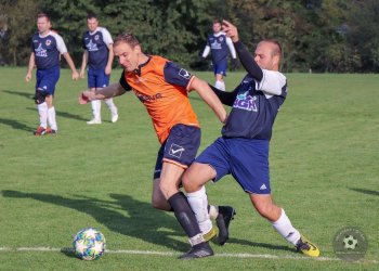 Foto č. 3 - Valašská jedenáctka pro Petra Košárka - Kámoš Radim Malina nám fandil z tribuny