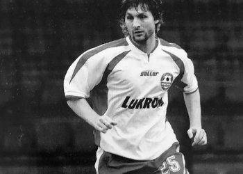 Foto č. 1 - Do fotbalového nebe odešla legenda Fastavu Jaroslav Švach