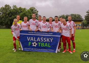 Foto č. 1 - Valmez zapomněl ve Všechovicích ve druhém poločase hrát fotbal a Tatran mu nasázel kupu branek