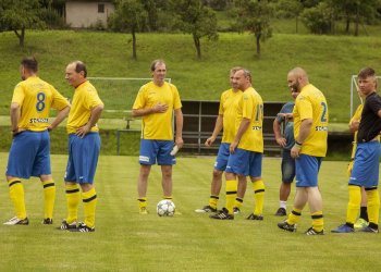 Foto č. 2 - Nebývale vyrovnaný 8. ročník Memoriálu Ládi Štěpána vyhrála Valašská Bystřice