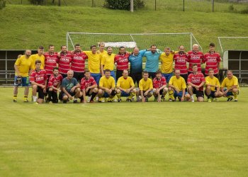 Foto č. 4 - Nebývale vyrovnaný 8. ročník Memoriálu Ládi Štěpána vyhrála Valašská Bystřice