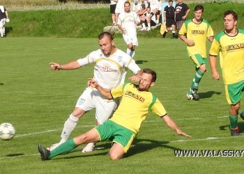 Foto č. 1 - Bratři Žnivové na různých fotbalových březích