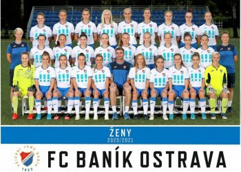 Foto č. 1 - Fotbalová kariéra Barbory Čípové z Loučky a Rajnochovic jde strmě nahoru. Roste následovnice sester Dubcových?