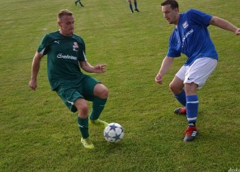 Foto č. 1 - Hráčem 1. kola Valašskomeziříčské ligy se stal Matěj Kundrát z Juřinky