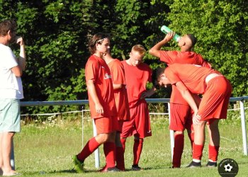 Foto č. 5 - Komárno potvrdilo roli favorita a je vítězem 2. ročníku Mini soutěže jaro 2021. Branky byly důstojným finálovým soupeřem