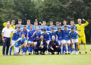 Foto č. 1 - U 19 Baníku Ostrava v Kolíně nad Rýnem. Zítra začíná Zlatý Kahan